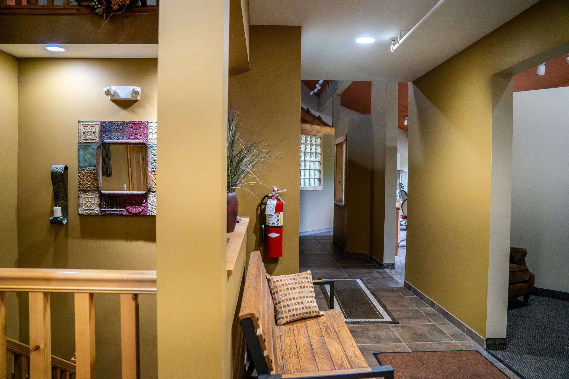 Hallway past the imaging alcove