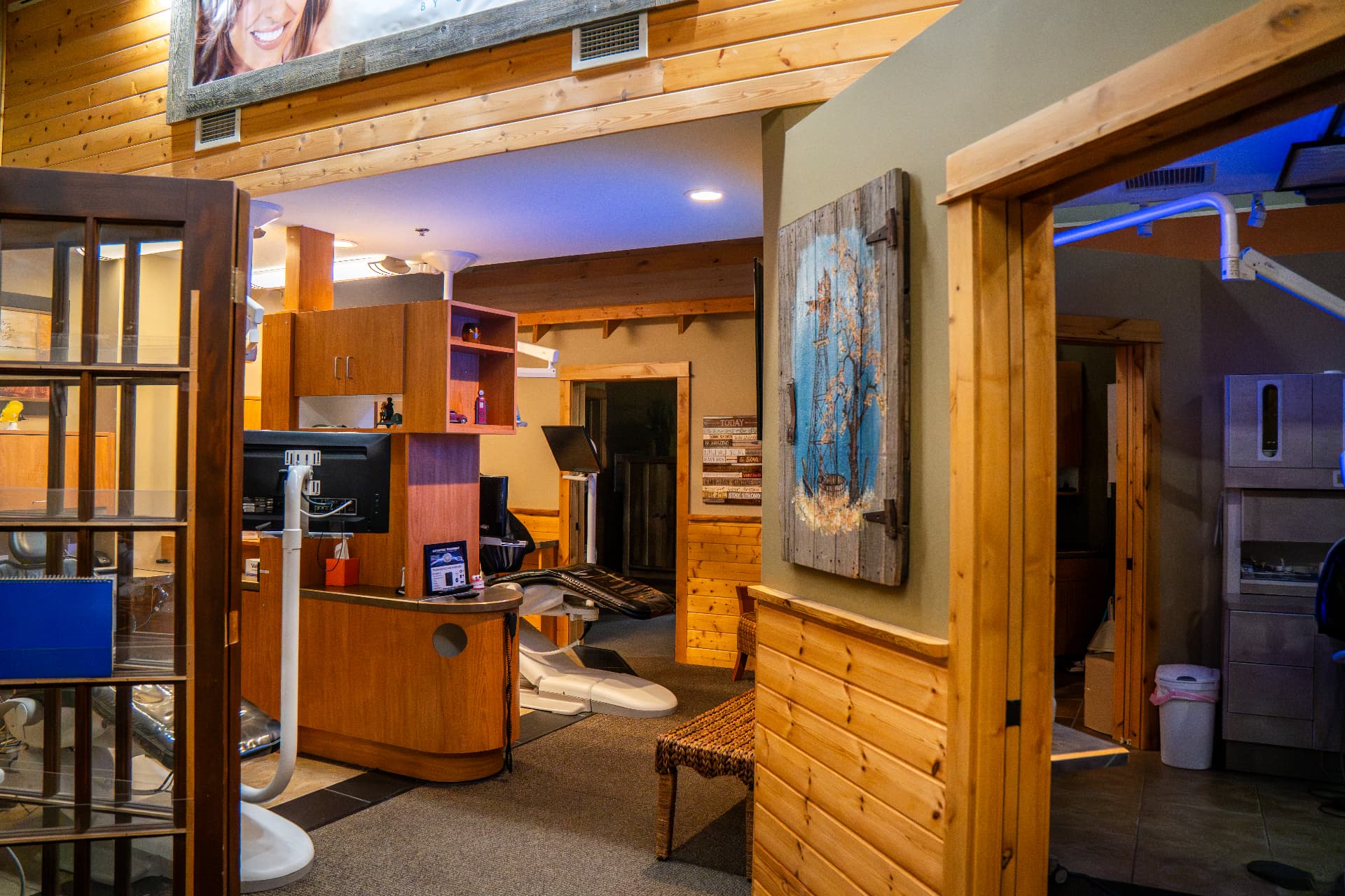 Treatment room with fireplace
