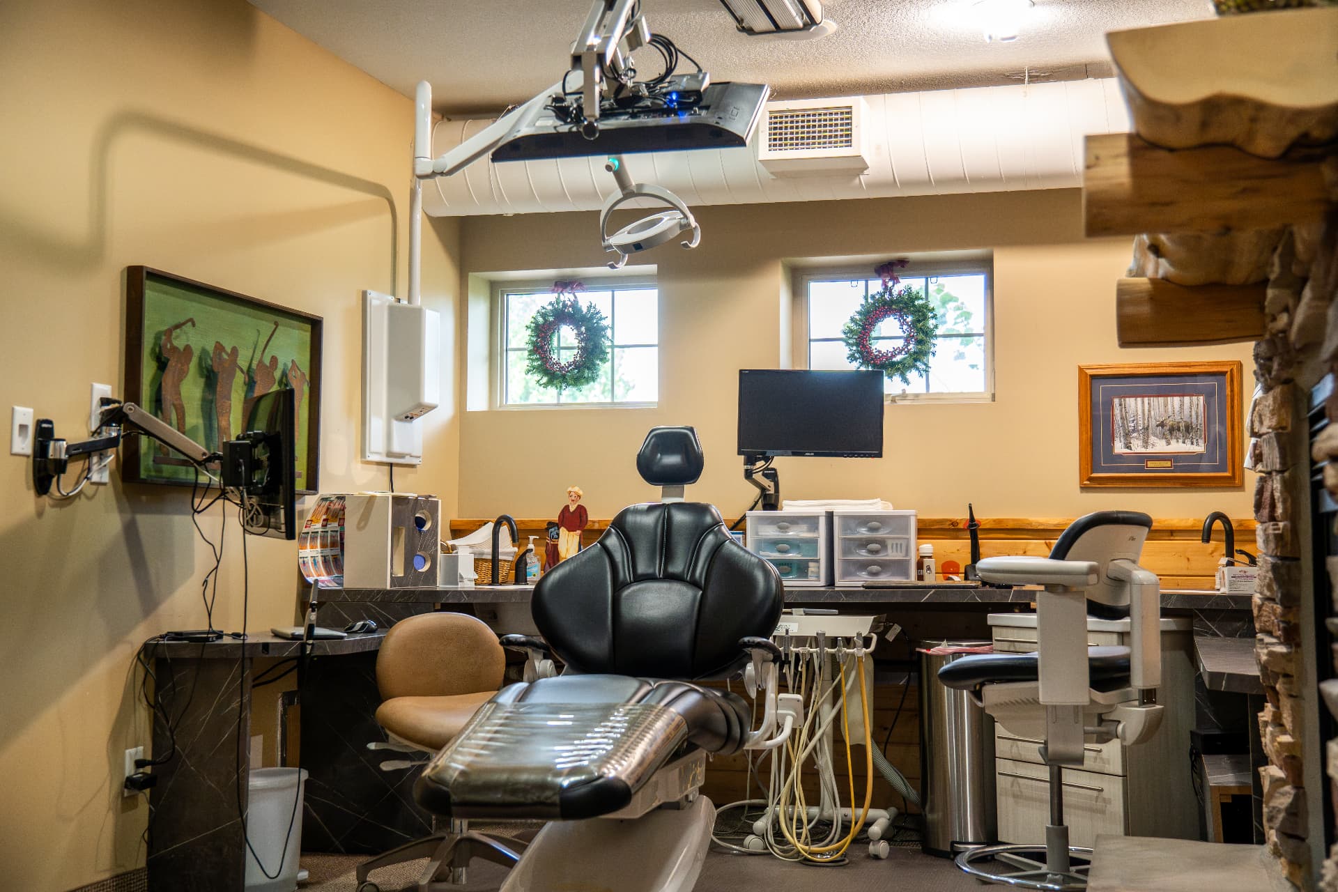 8. Treatment room off the corridor.