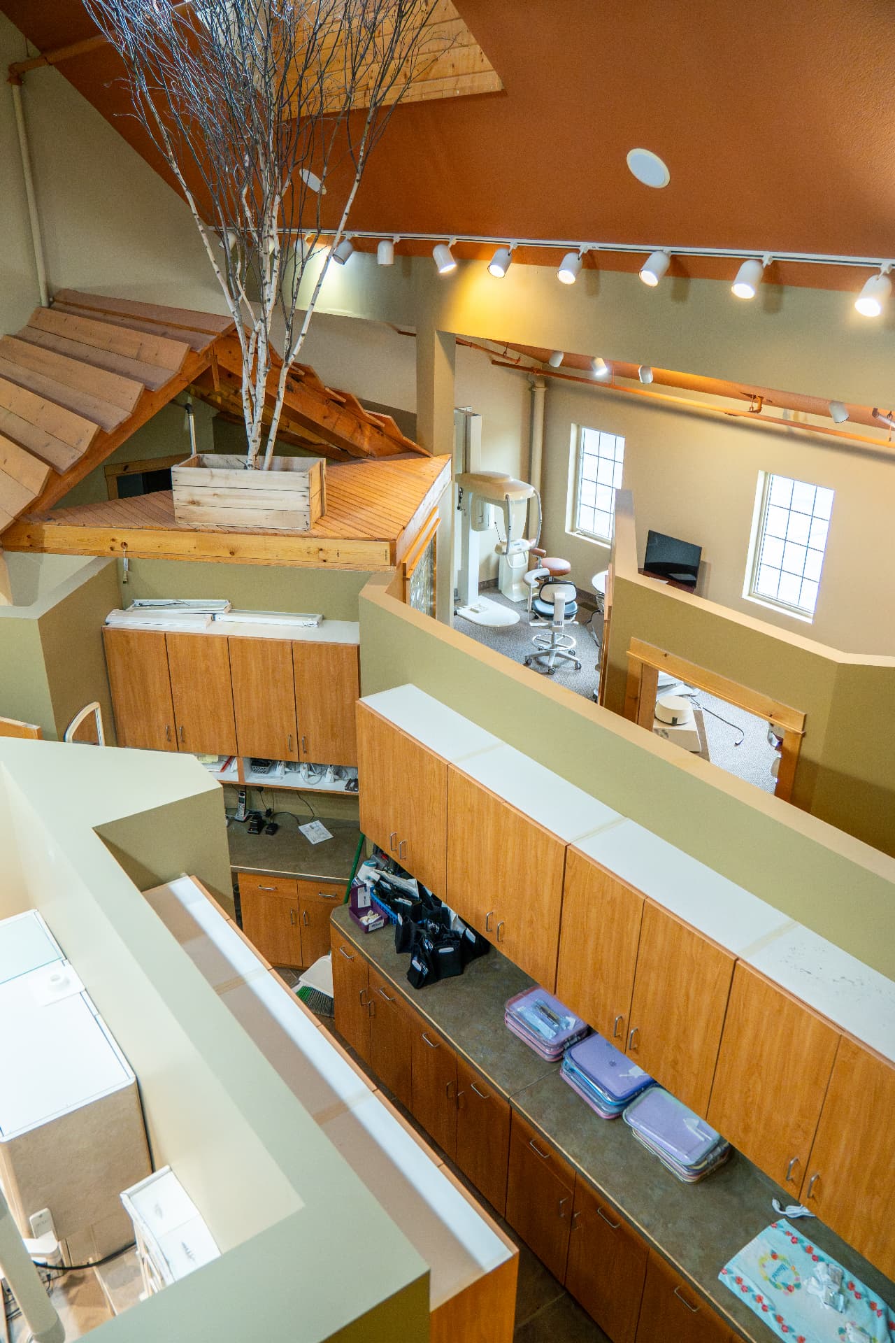 Vaulted ceilings above the main level
